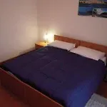 Bed & Breakfast Moon House