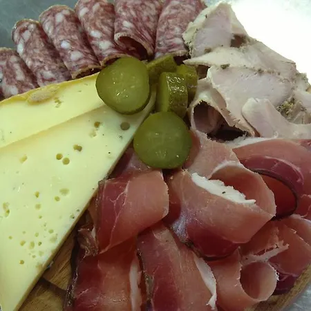 Moon House 卡利亚里