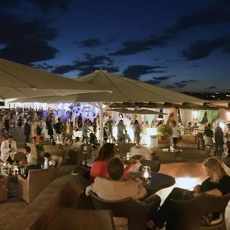 فندق مبيت وإفطار Moon House