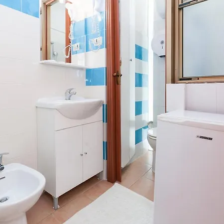 Moon House فندق مبيت وإفطار