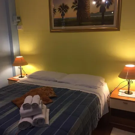 Moon House كالياري