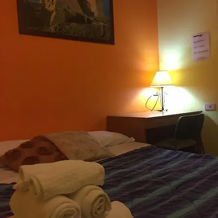 فندق مبيت وإفطار Moon House *